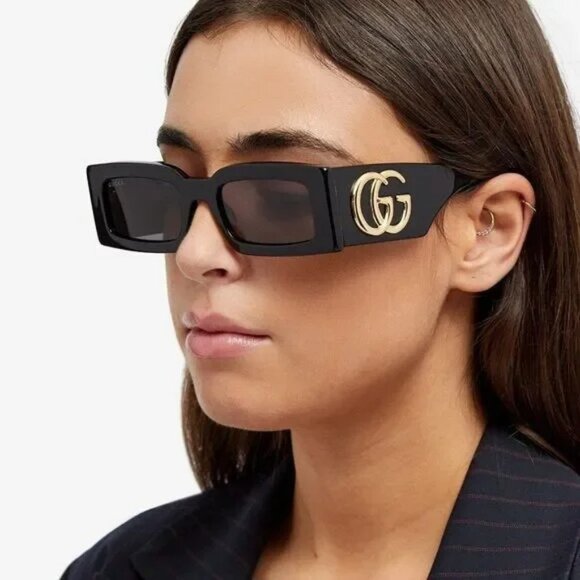 Gucci Generation Rectangular Sunglasses in Shiny Solid Black large gold logo - Picture 10 of 11